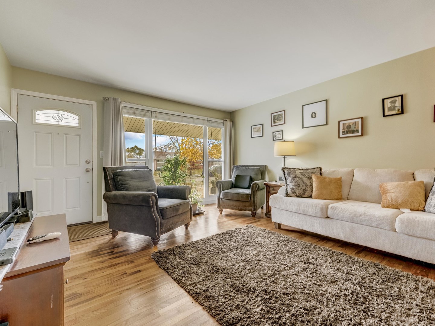 550 Norridge Lane, Hoffman Estates, IL 60169