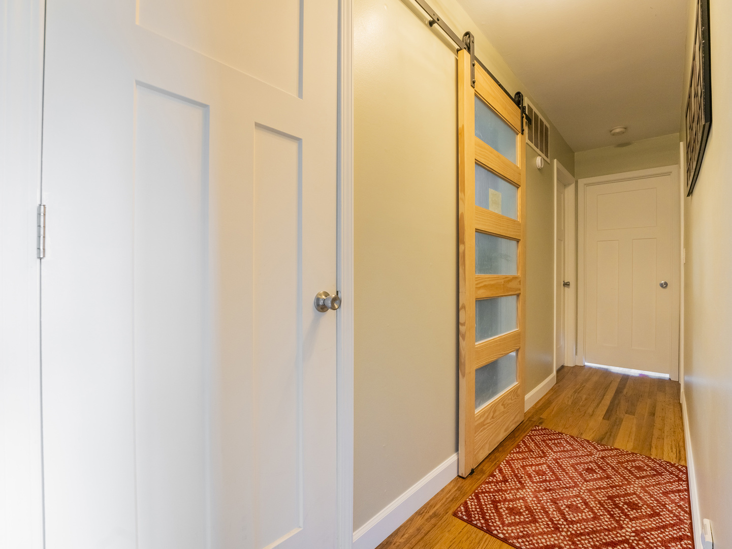 550 Norridge Lane, Hoffman Estates, IL 60169