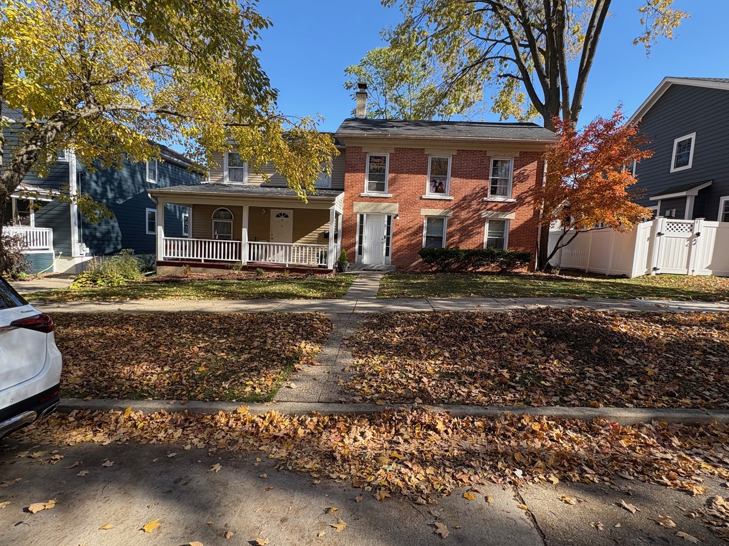 314 S 4th Street, St. Charles, IL 60174