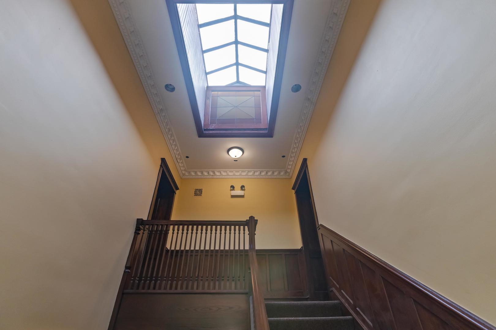 442 E 48th Street #2E, Chicago, IL 60615