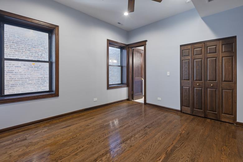 442 E 48th Street #2E, Chicago, IL 60615