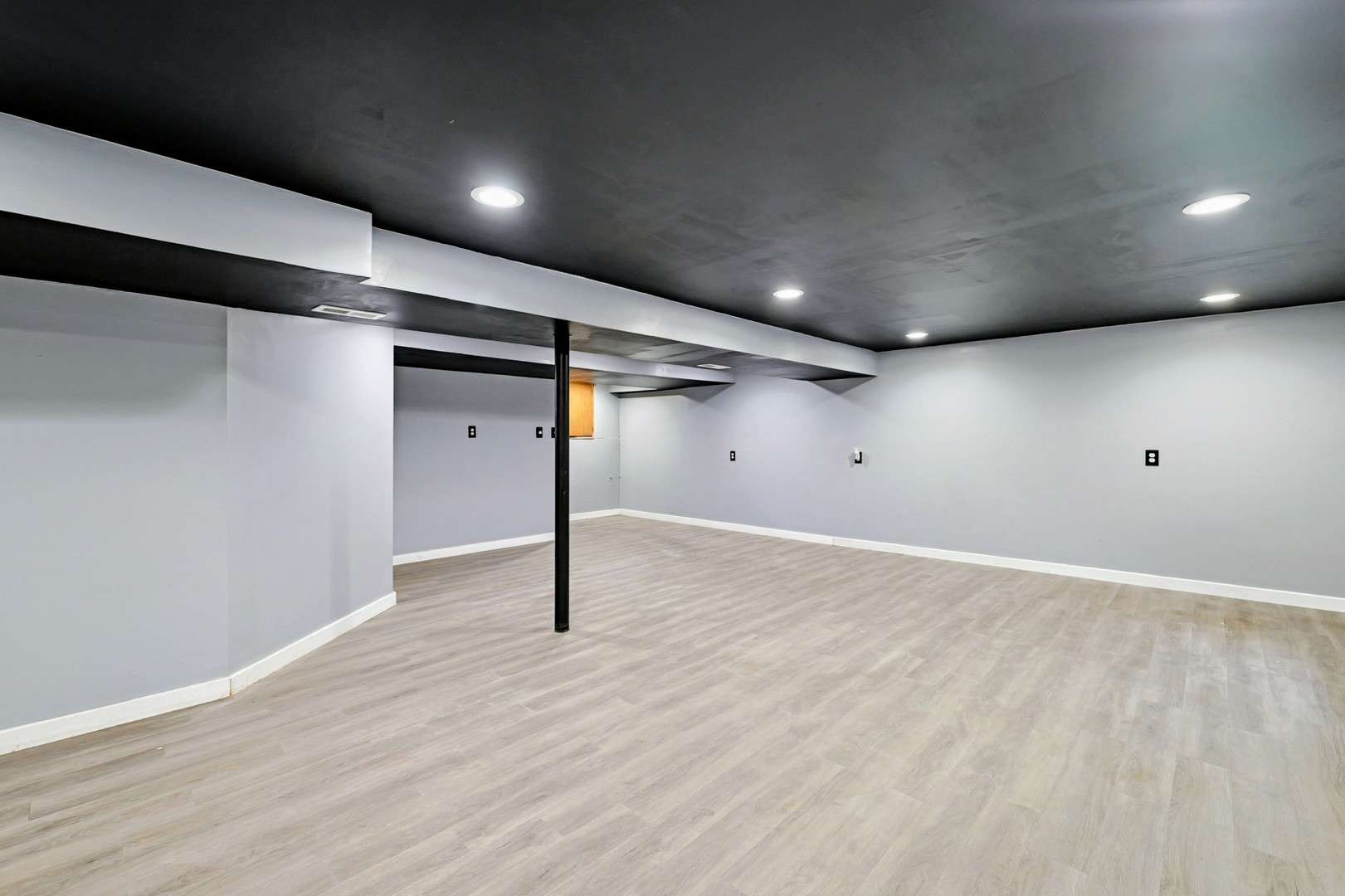 17910 Millstone Road, Hazel Crest, IL 60429