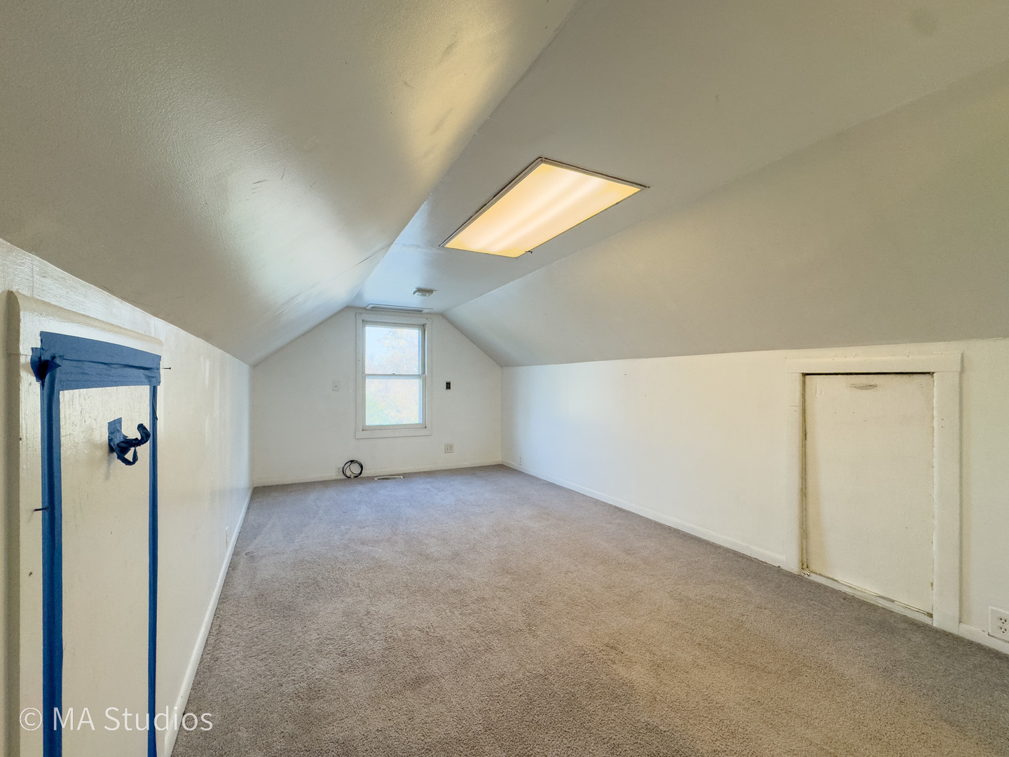 8S057 S Vine Street, Burr Ridge, IL 60527