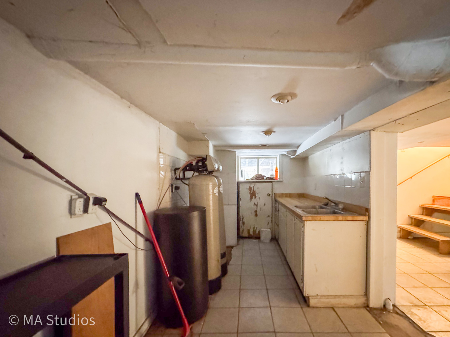 8S057 S Vine Street, Burr Ridge, IL 60527