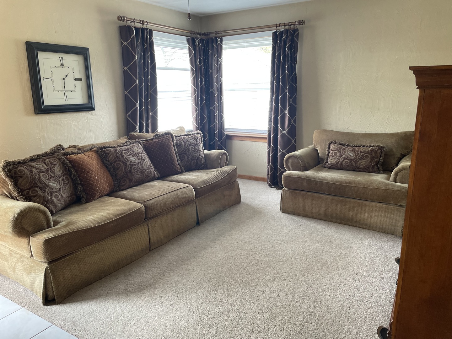 515 S Oakland Avenue, Villa Park, IL 60181