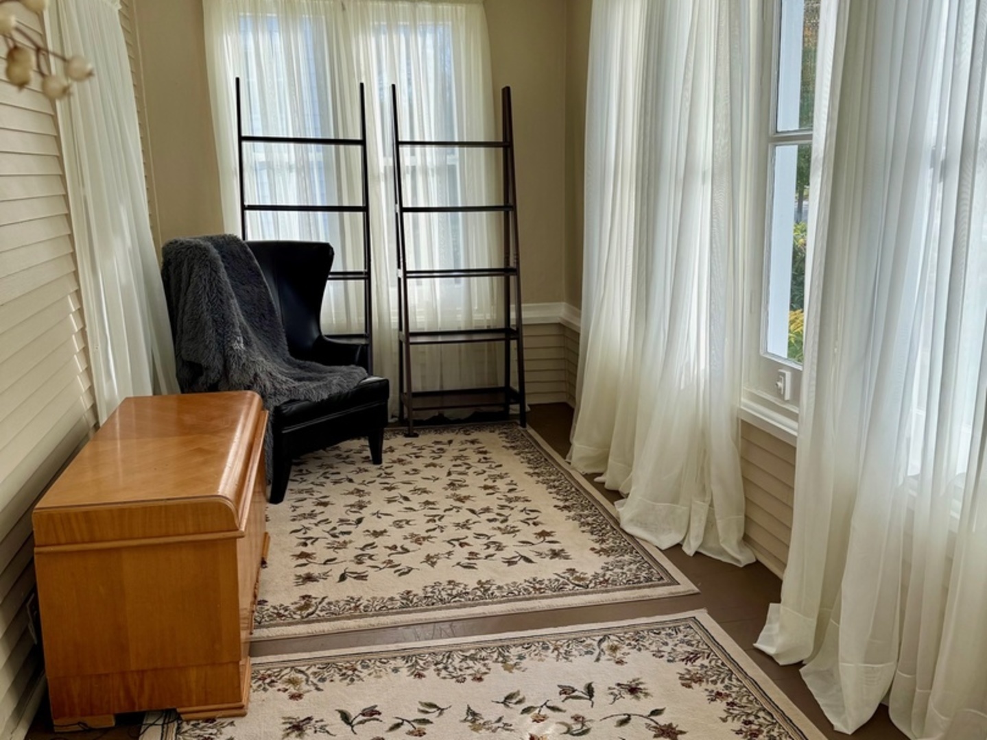 515 S Oakland Avenue, Villa Park, IL 60181