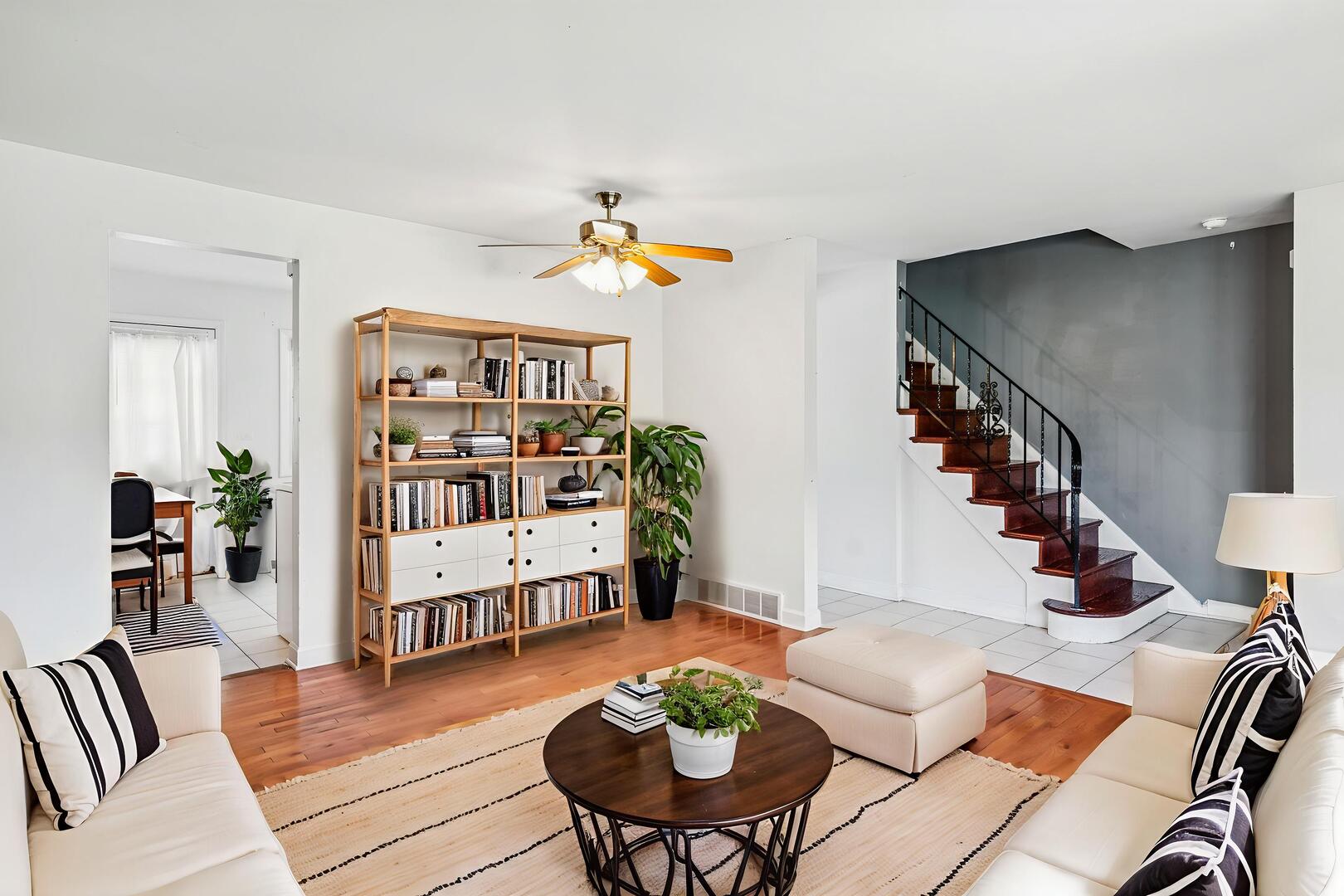 257 Bay Street, Wood Dale, IL 60191