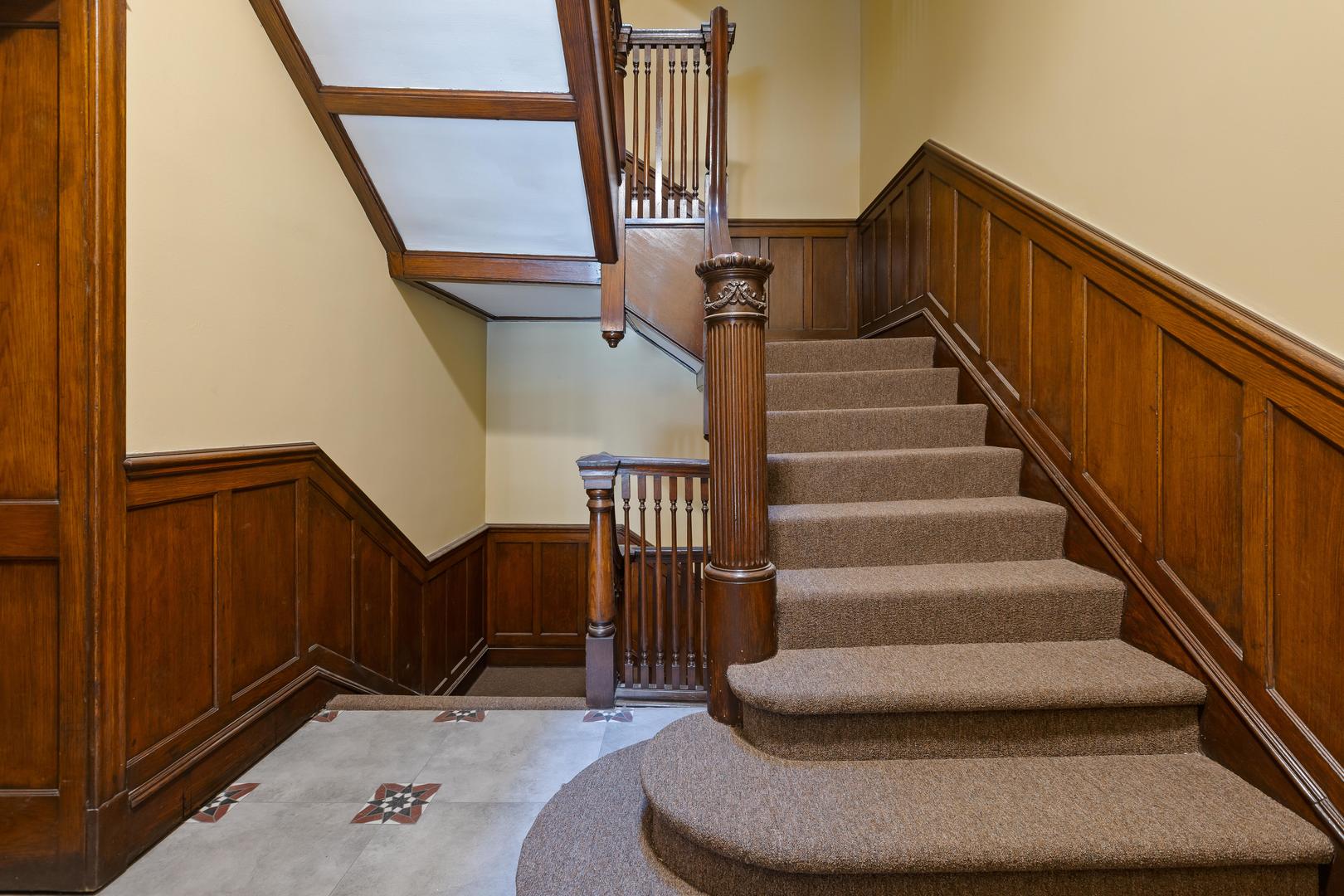 446 E 48th Street #3E, Chicago, IL 60615