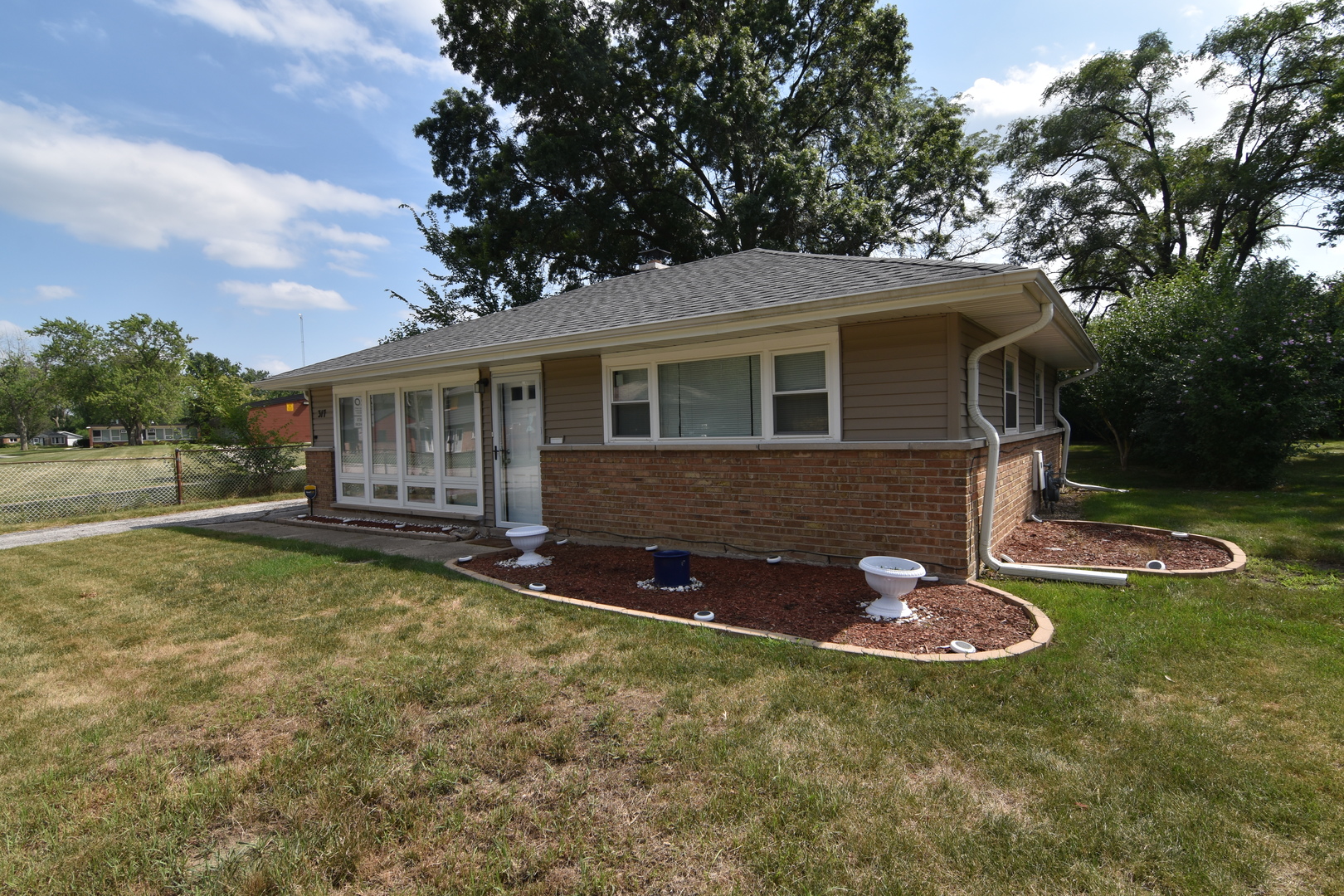 317 Mohawk Street, Park Forest, IL 60466