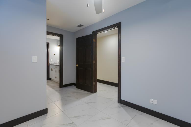 444 E 48th Street #B2, Chicago, IL 60615