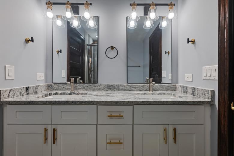 444 E 48th Street #B2, Chicago, IL 60615