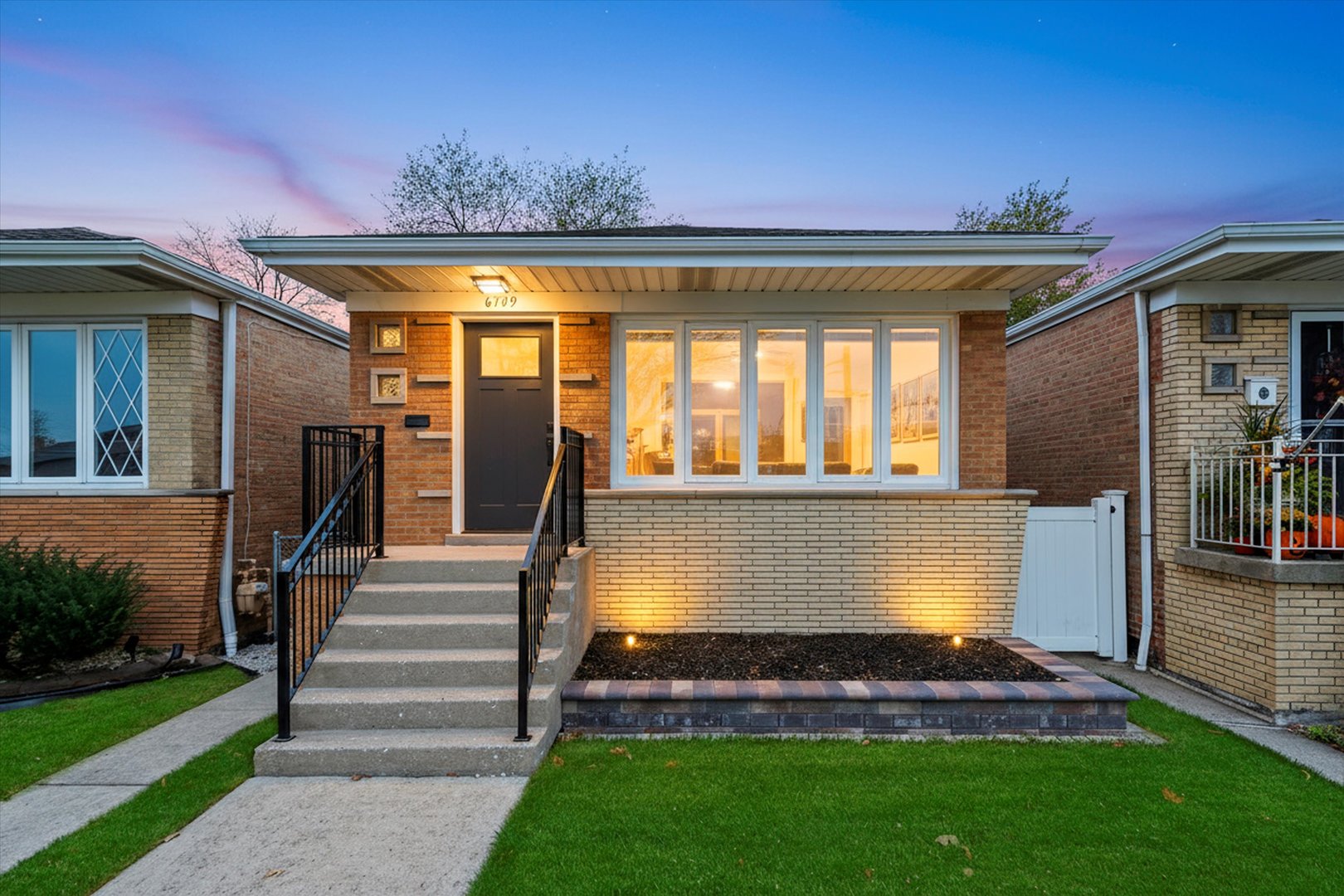 6709 W 59th Street, Chicago, IL 60638