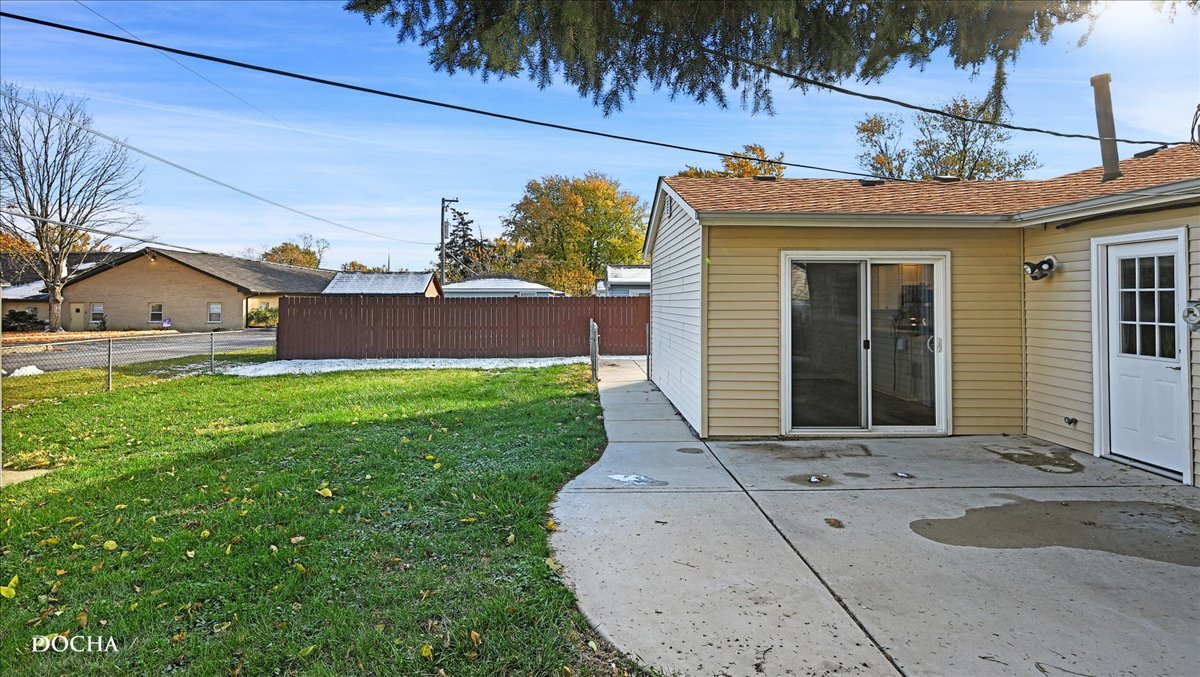 124 Olympic Drive, Bolingbrook, IL 60440