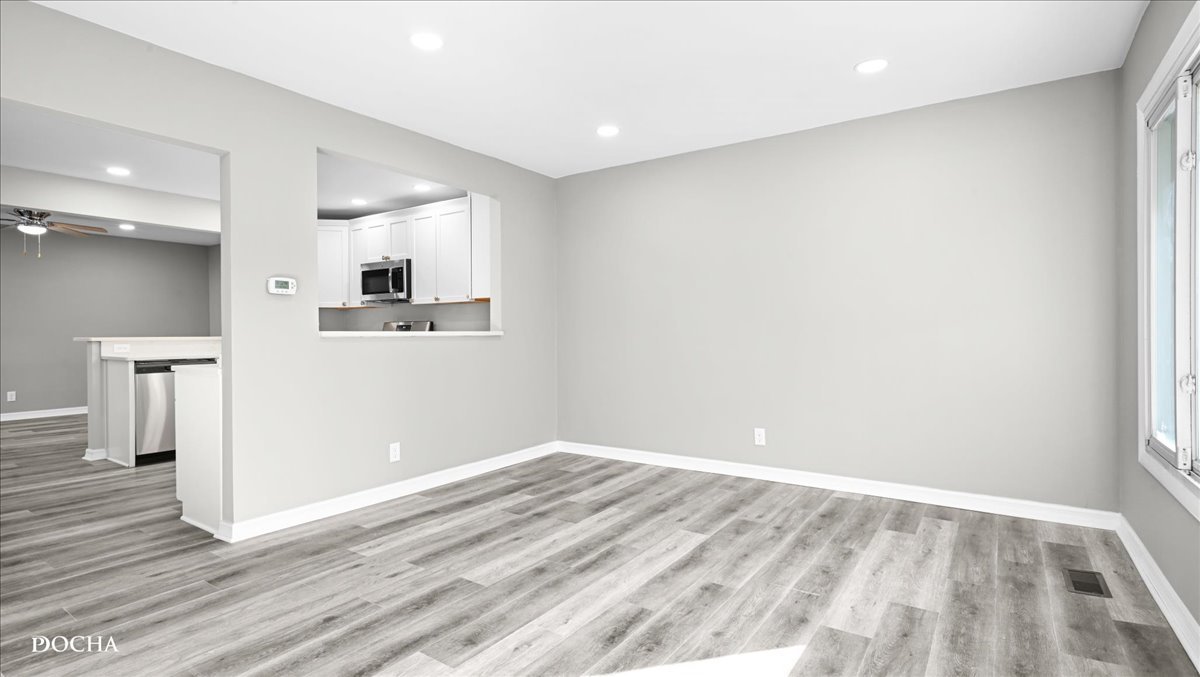 124 Olympic Drive, Bolingbrook, IL 60440