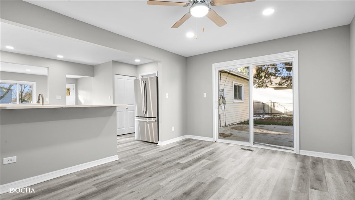 124 Olympic Drive, Bolingbrook, IL 60440