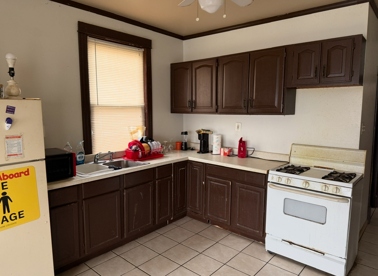 7232 S Aberdeen Street, Chicago, IL 60621