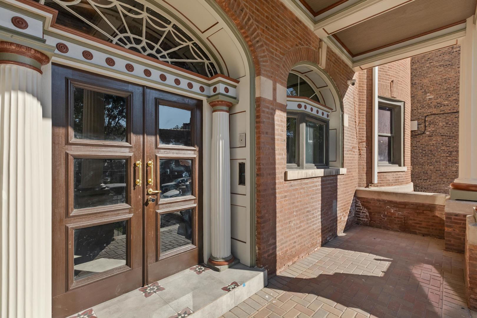 444 E 48th Street #1W, Chicago, IL 60615