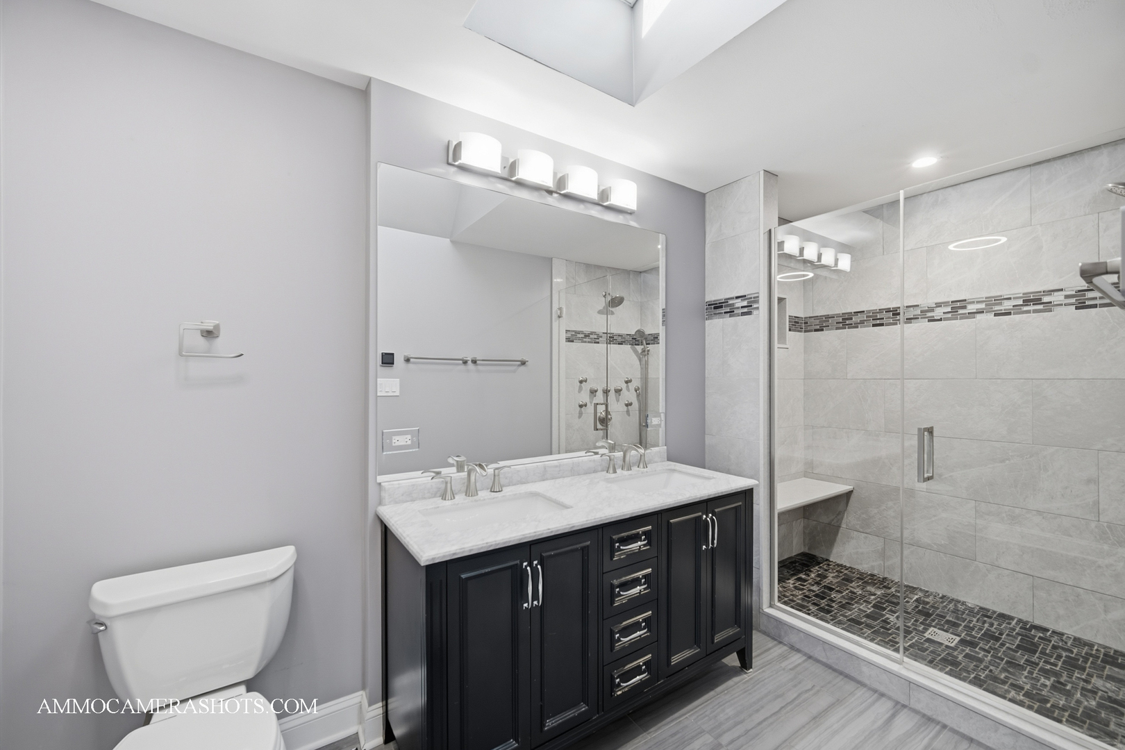 449 N Wesley Drive, Addison, IL 60101