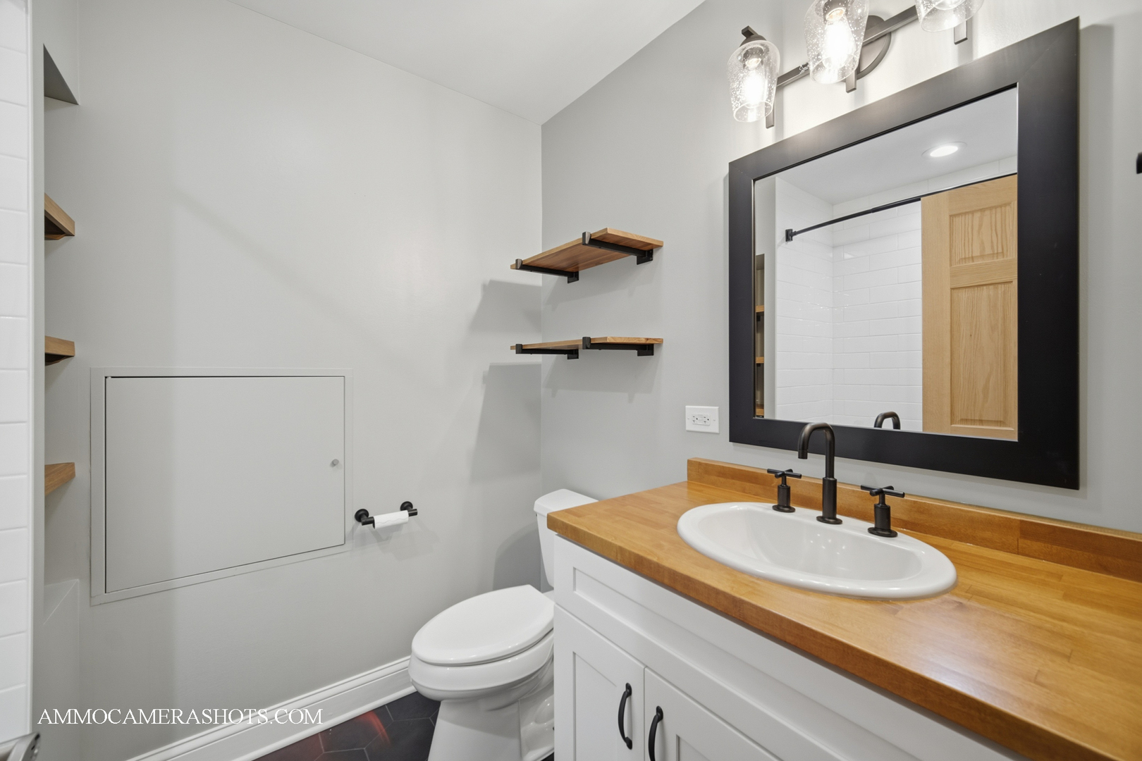 449 N Wesley Drive, Addison, IL 60101