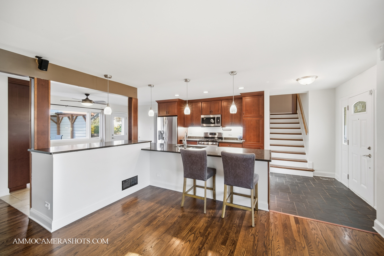 449 N Wesley Drive, Addison, IL 60101