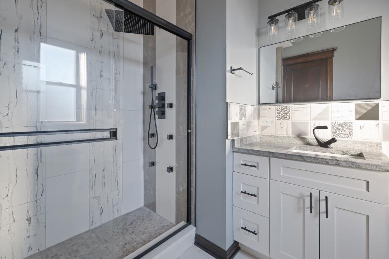 444 E 48th Street #3W, Chicago, IL 60615