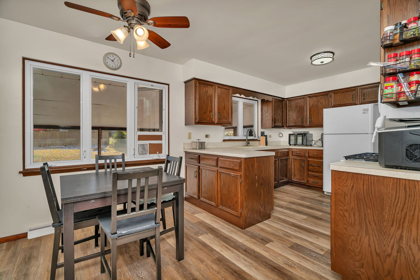 1922 Cowing Lane, Crest Hill, IL 60403