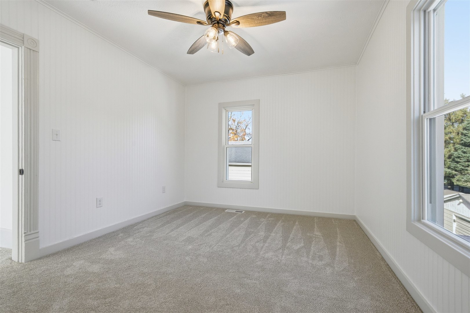 1006 S East Street, Bloomington, IL 61701