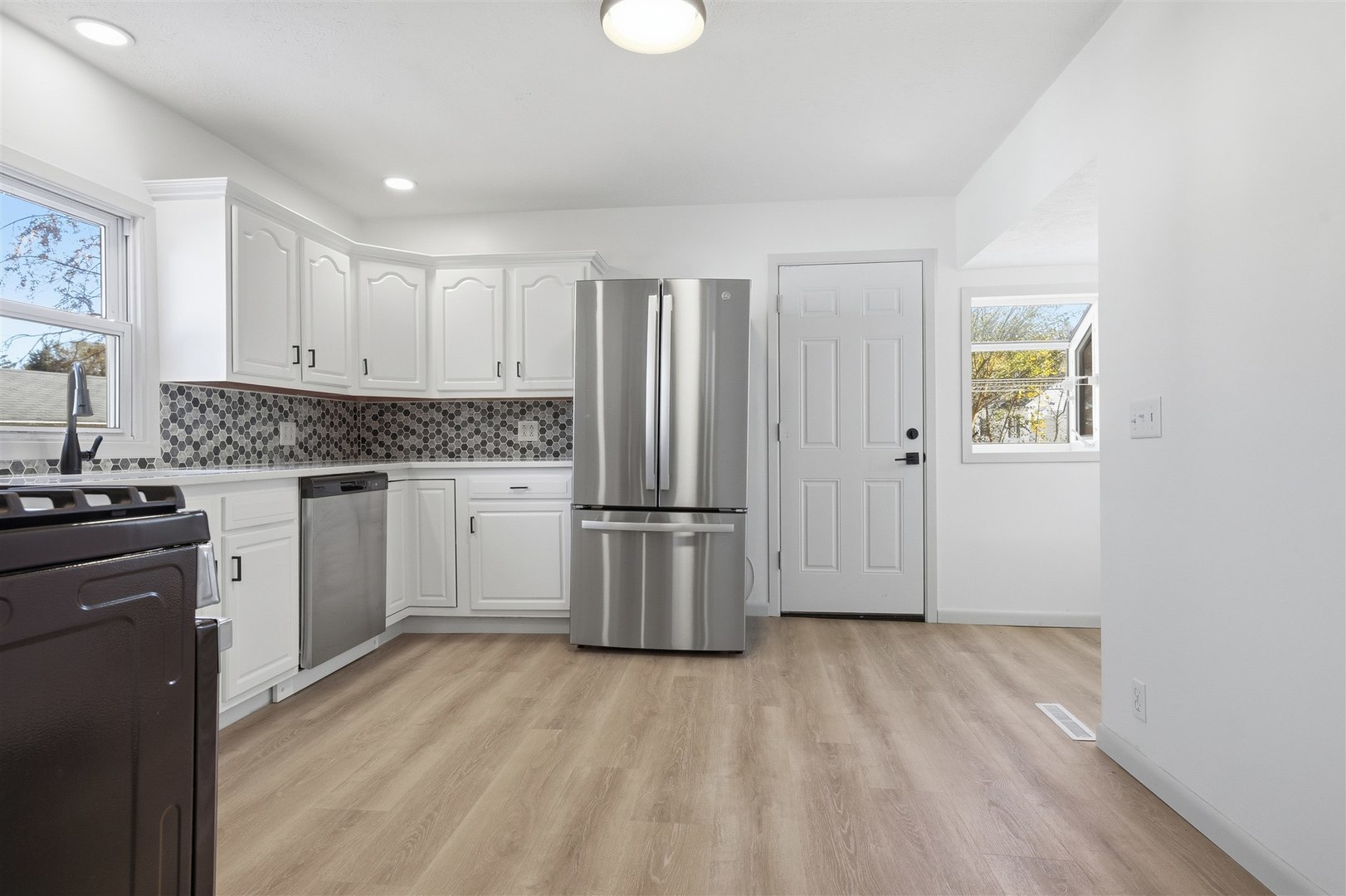 1006 S East Street, Bloomington, IL 61701