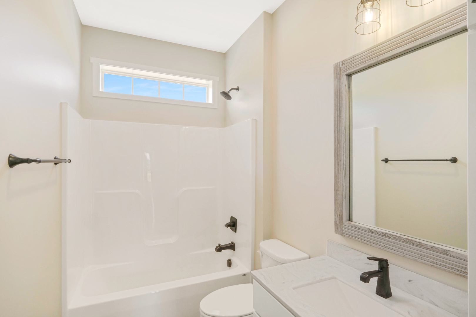 9 Lilac Lane, Ottawa, IL 61350