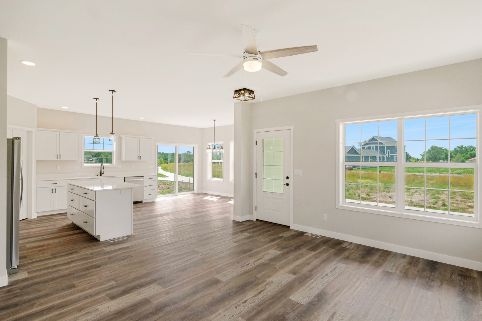 9 Lilac Lane, Ottawa, IL 61350