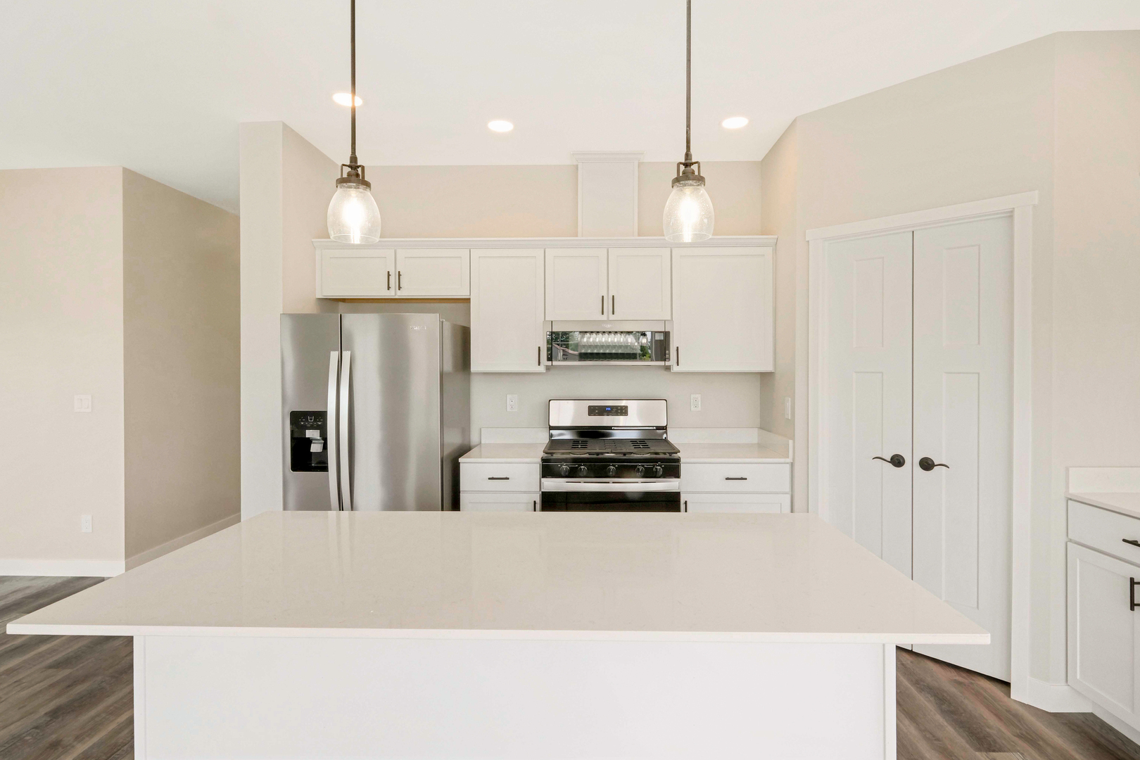 9 Lilac Lane, Ottawa, IL 61350