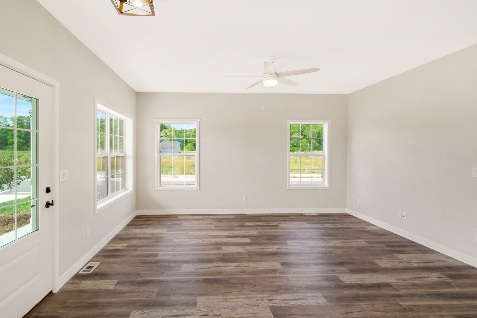 9 Lilac Lane, Ottawa, IL 61350