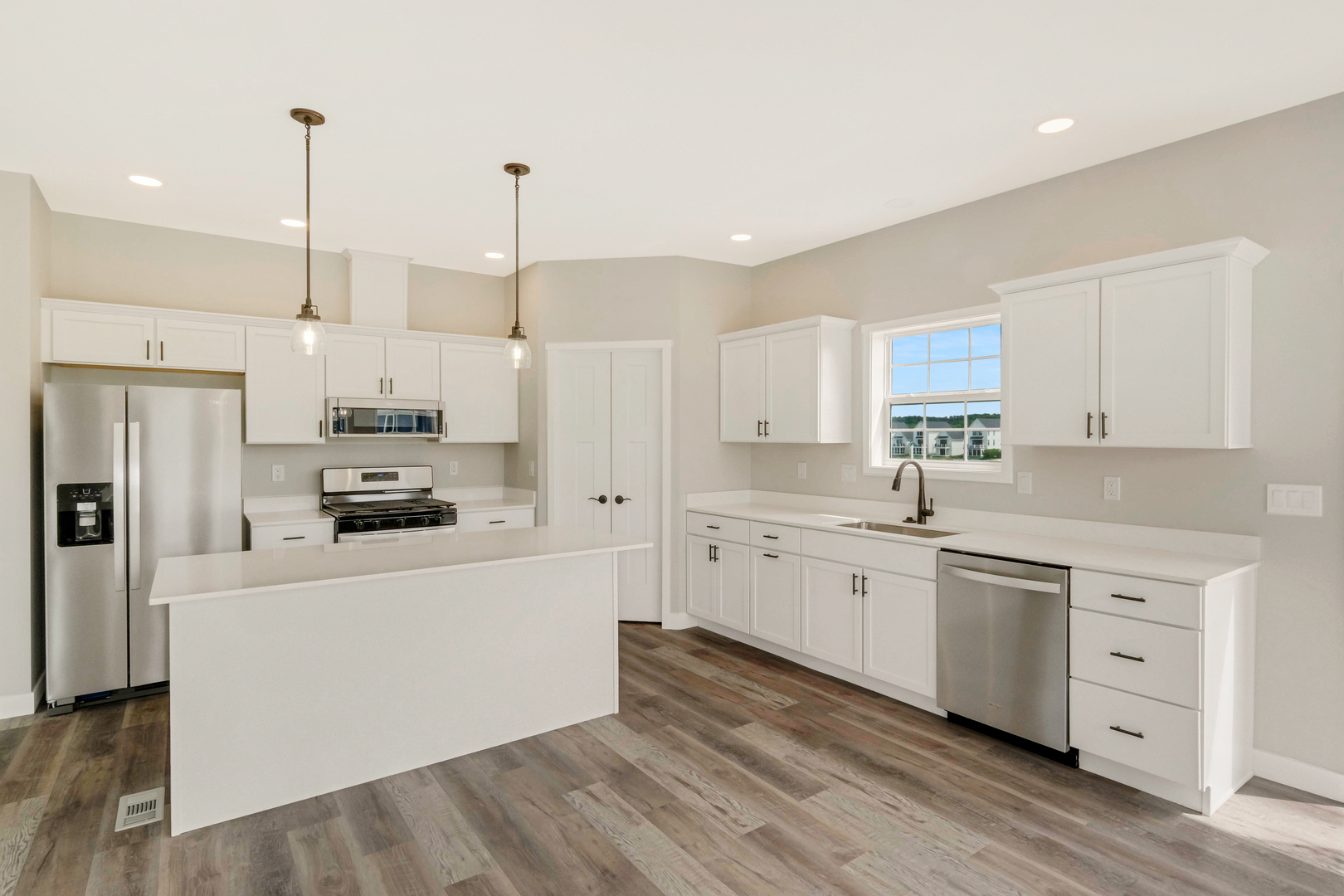 9 Lilac Lane, Ottawa, IL 61350