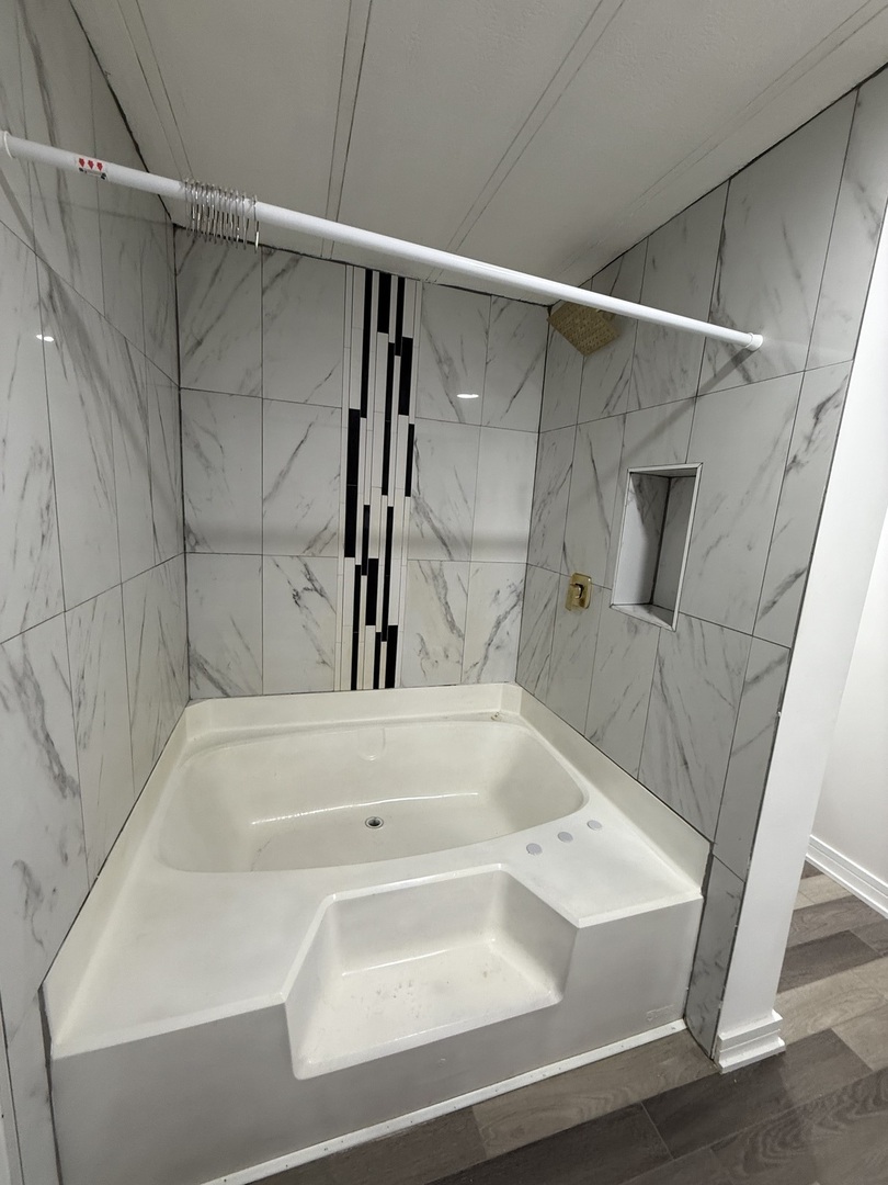 25 Hearthside Drive, Matteson, IL 60443