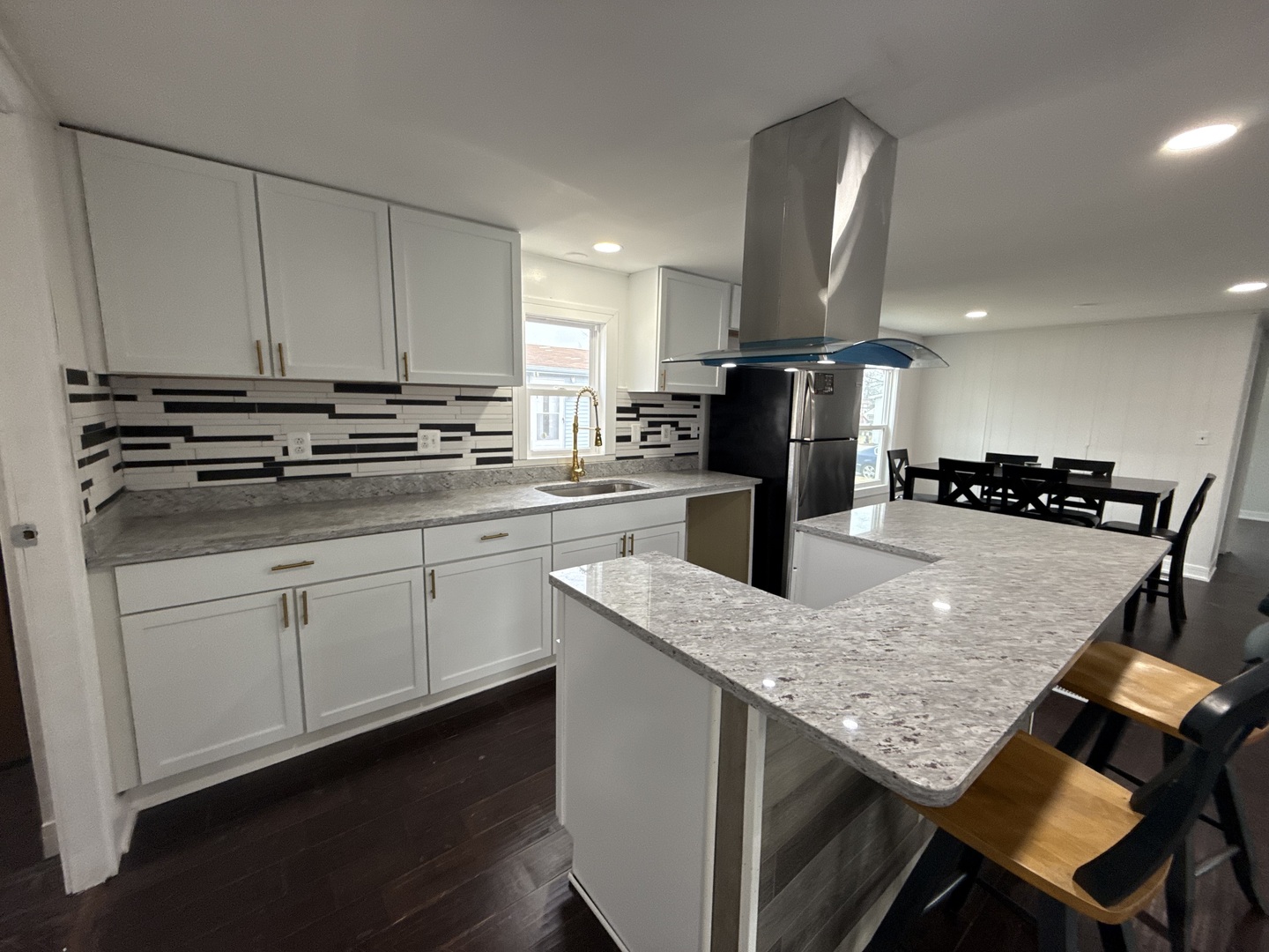 25 Hearthside Drive, Matteson, IL 60443