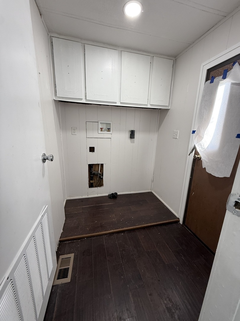 25 Hearthside Drive, Matteson, IL 60443