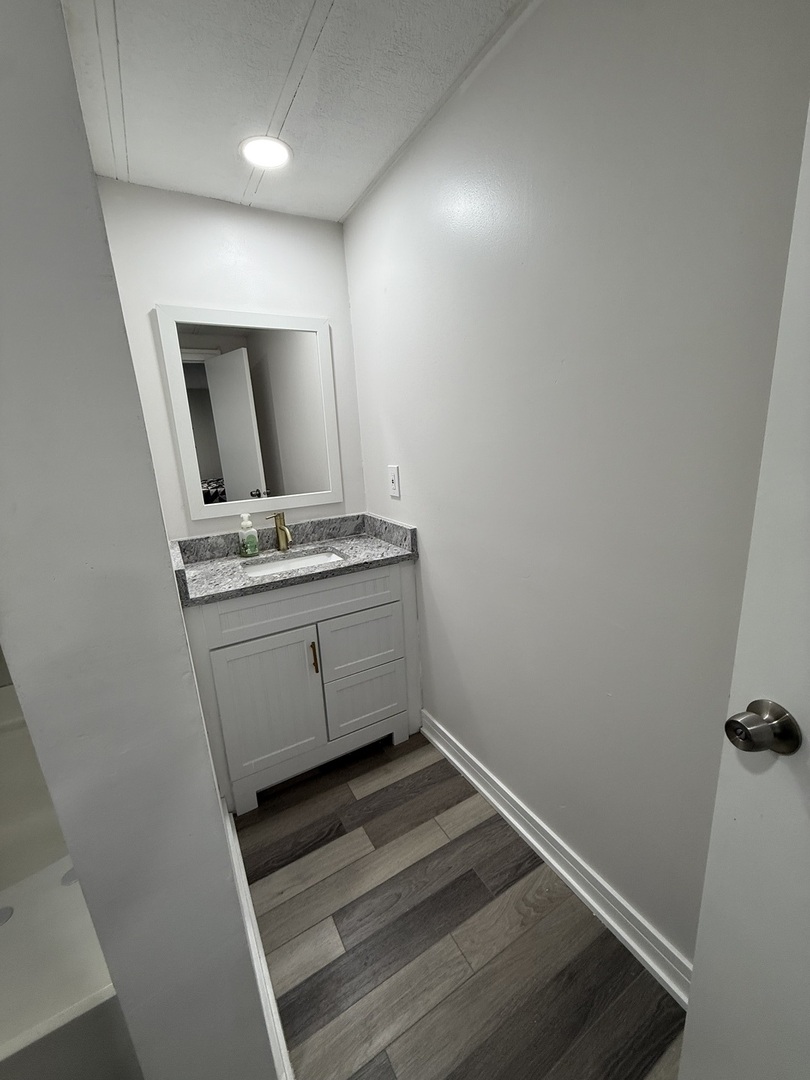 25 Hearthside Drive, Matteson, IL 60443