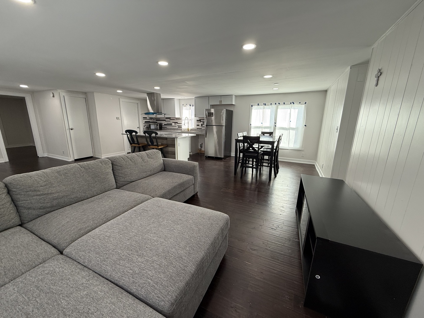 25 Hearthside Drive, Matteson, IL 60443