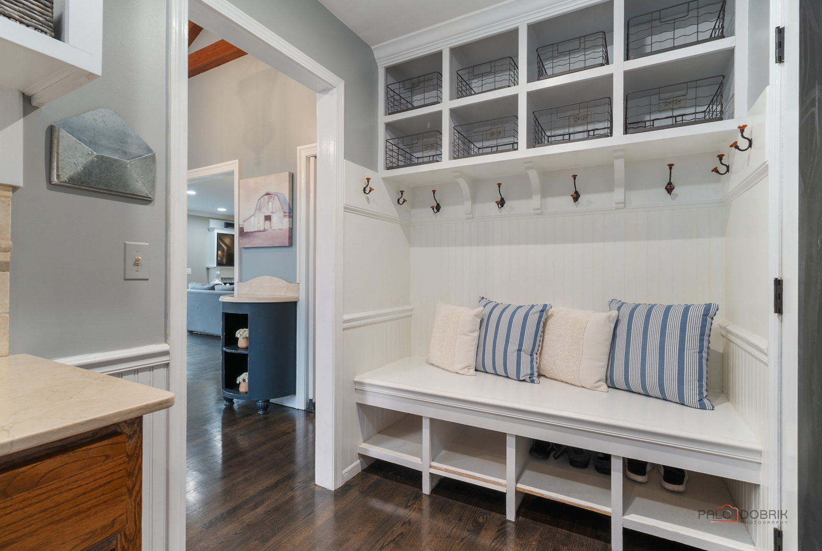 15393 W Oak Spring Road, Libertyville, IL 60048