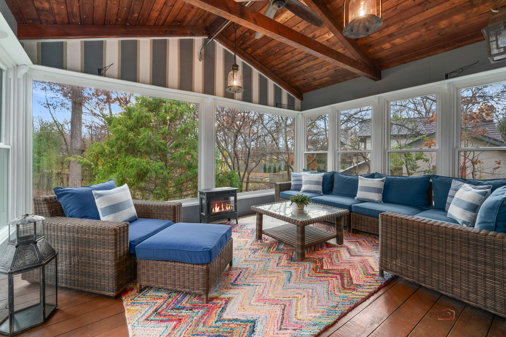 15393 W Oak Spring Road, Libertyville, IL 60048