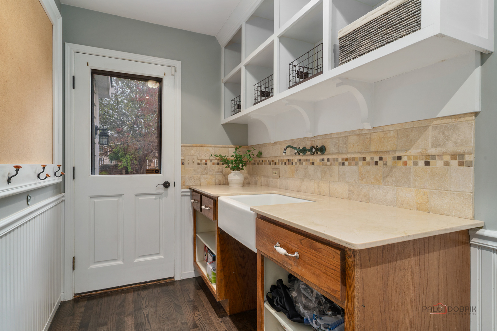 15393 W Oak Spring Road, Libertyville, IL 60048