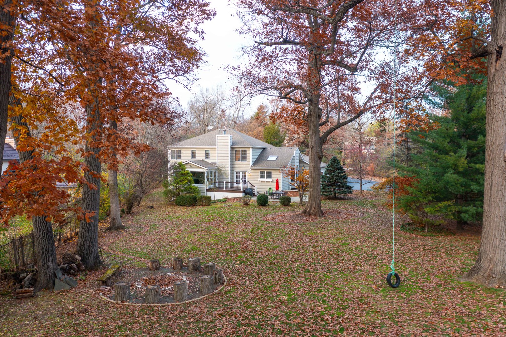 15393 W Oak Spring Road, Libertyville, IL 60048