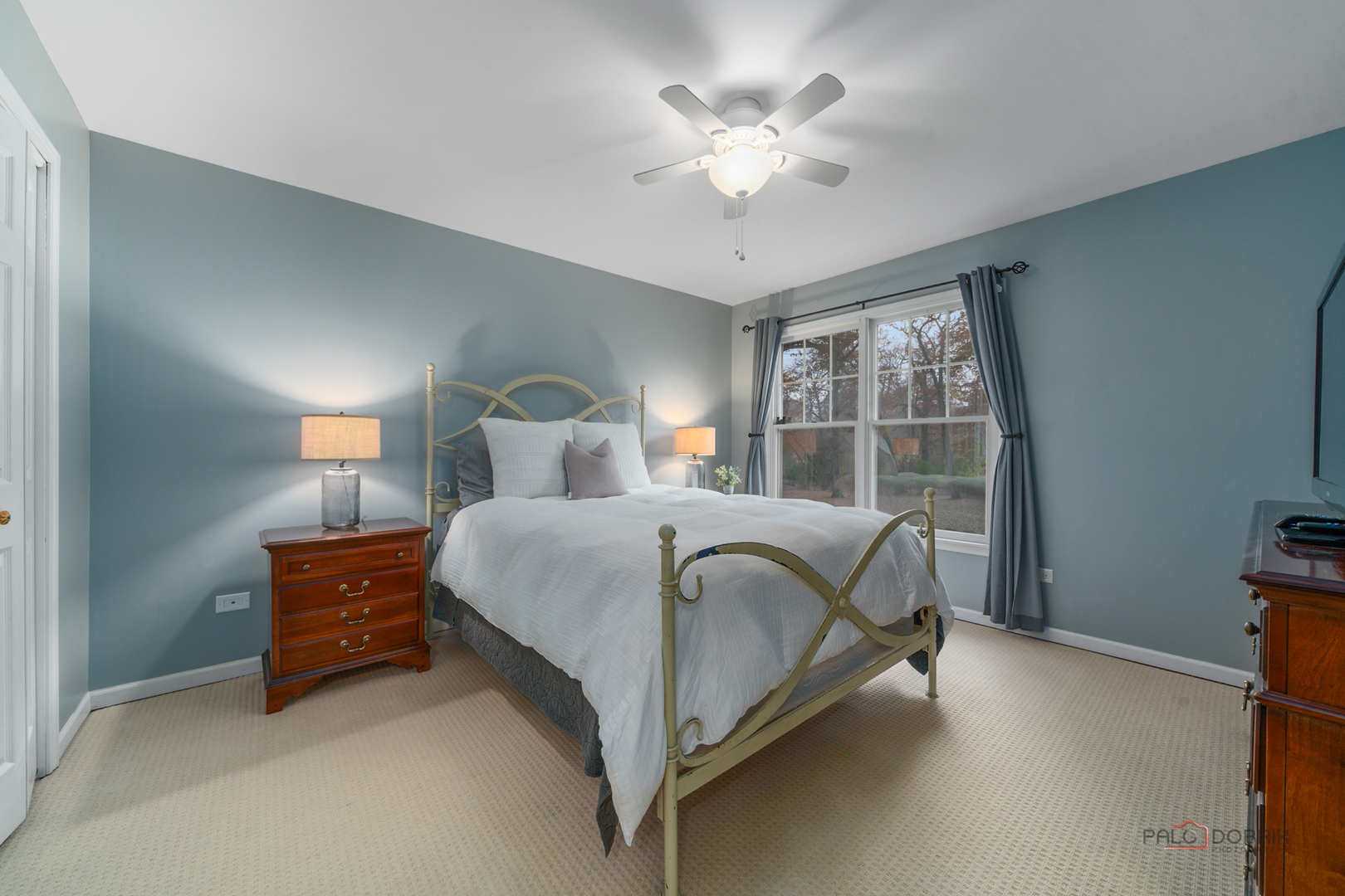 15393 W Oak Spring Road, Libertyville, IL 60048