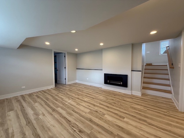 1301 Lois Avenue, Park Ridge, IL 60068