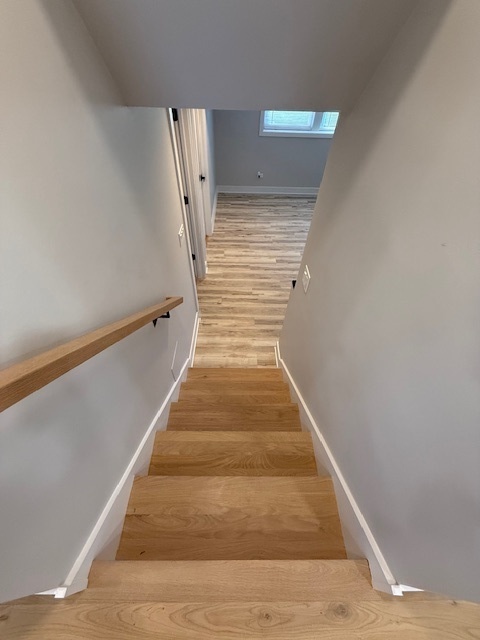 1301 Lois Avenue, Park Ridge, IL 60068