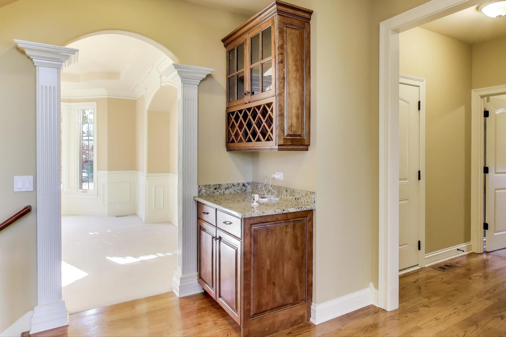 South Elgin, IL 60177