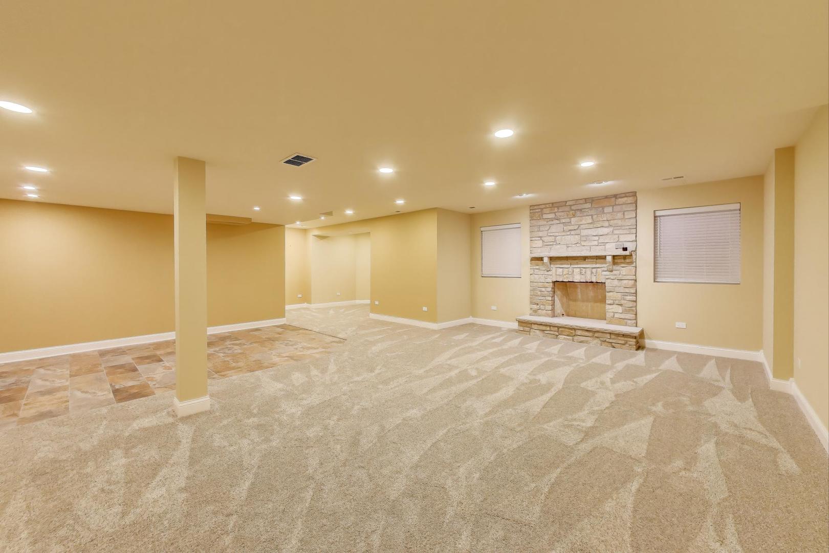 South Elgin, IL 60177