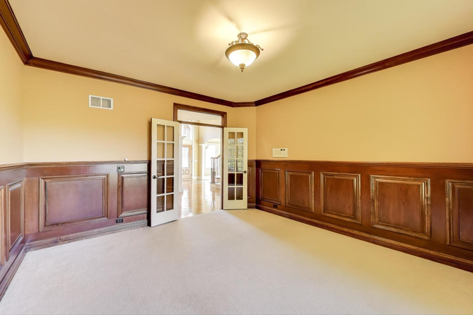 South Elgin, IL 60177