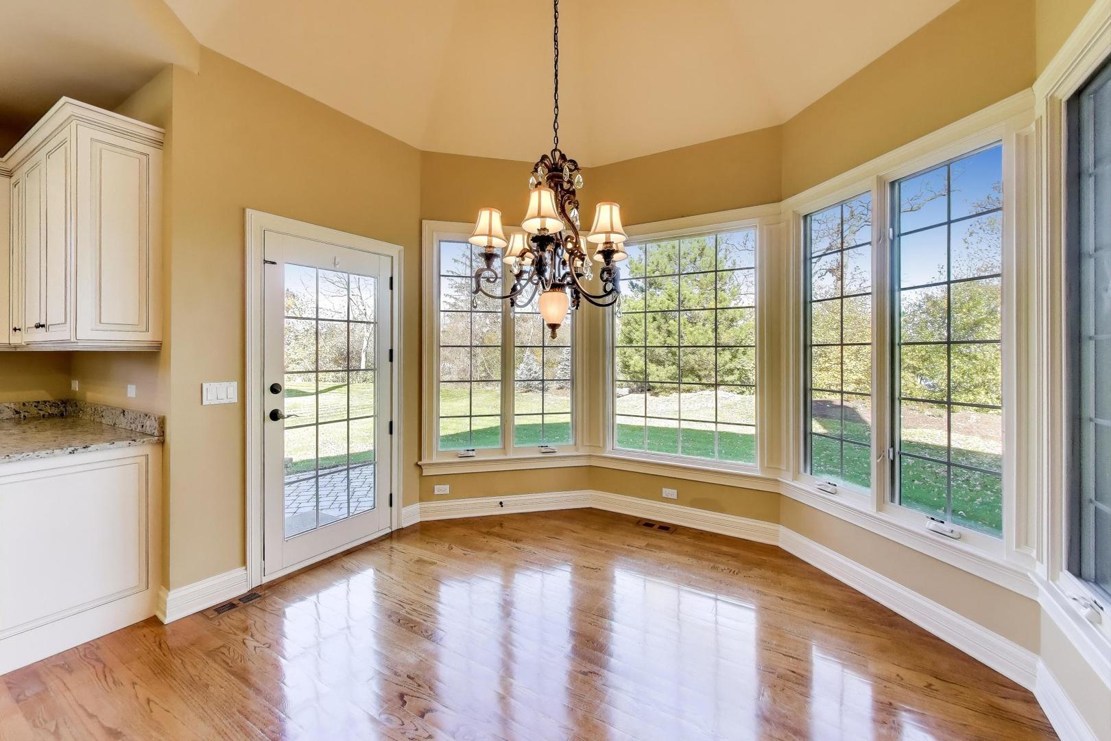 South Elgin, IL 60177