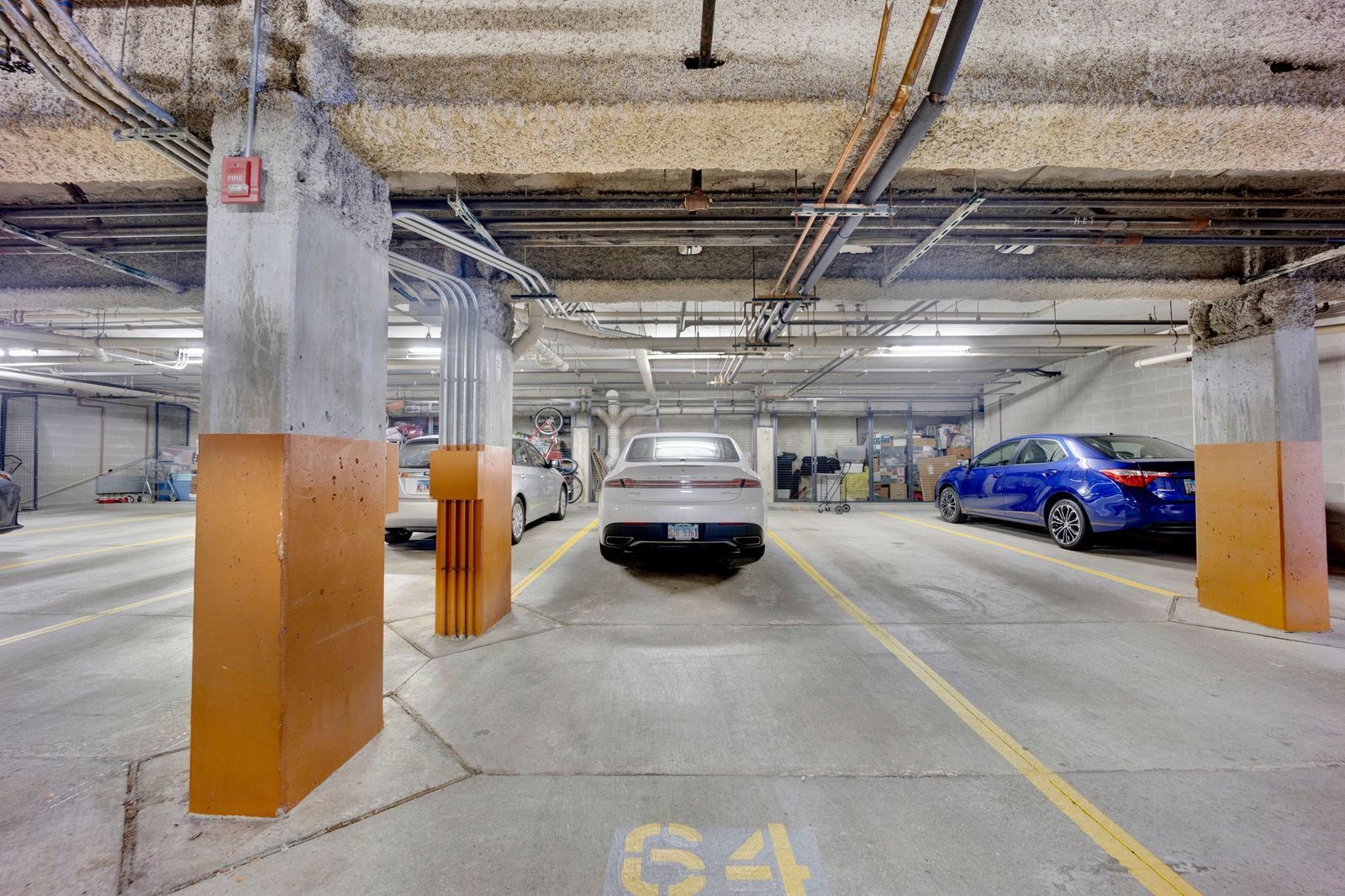 145 S York Street #322, Elmhurst, IL 60126